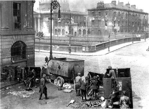 free-state-troops-fire-on-the-four-courts3